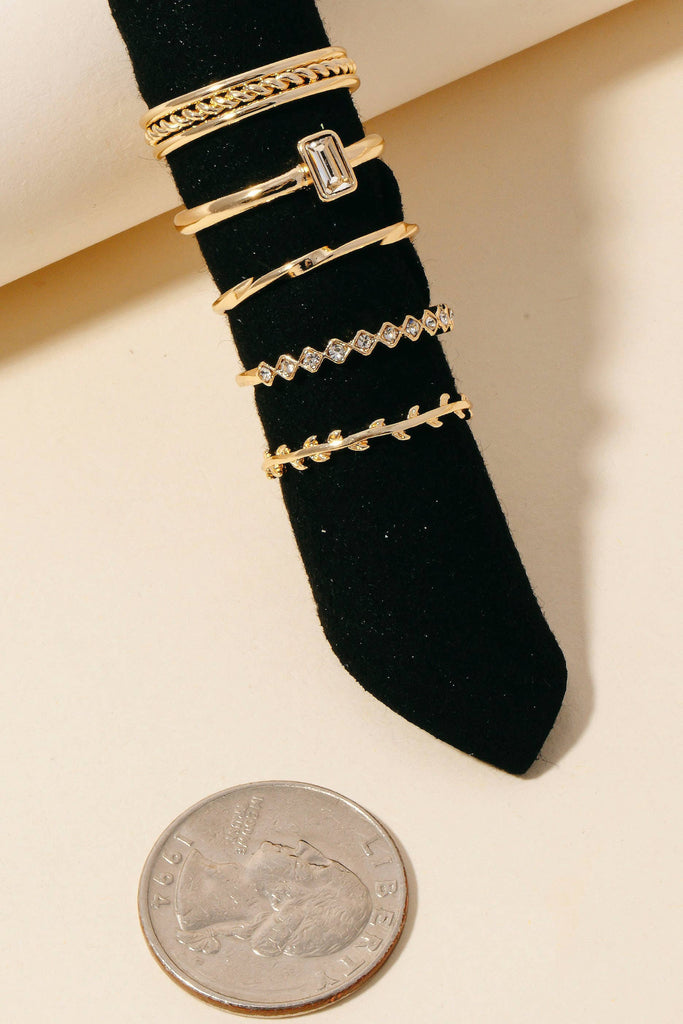 Mixed Styled Dainty Metallic Band Rings Set