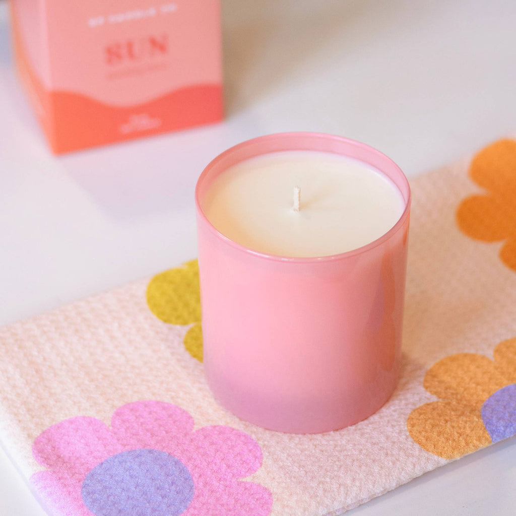 Sun 9 oz. Hue Candle (Sparkling Citrus)