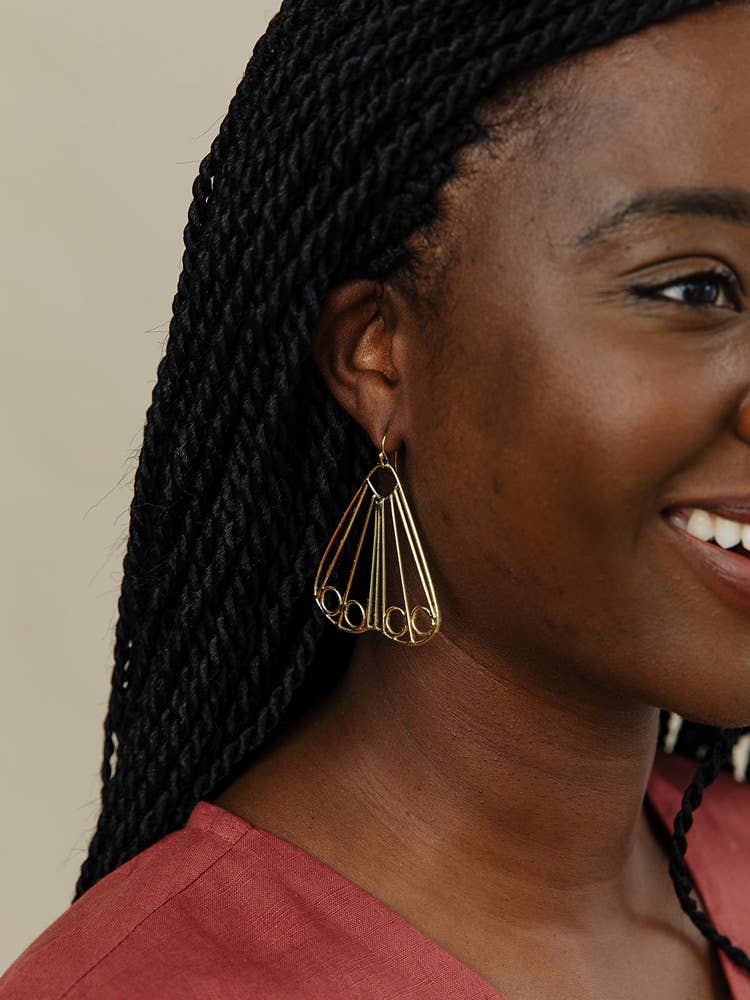 Wire Wing Earrings Gold