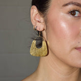 Vintage Gold Noras
