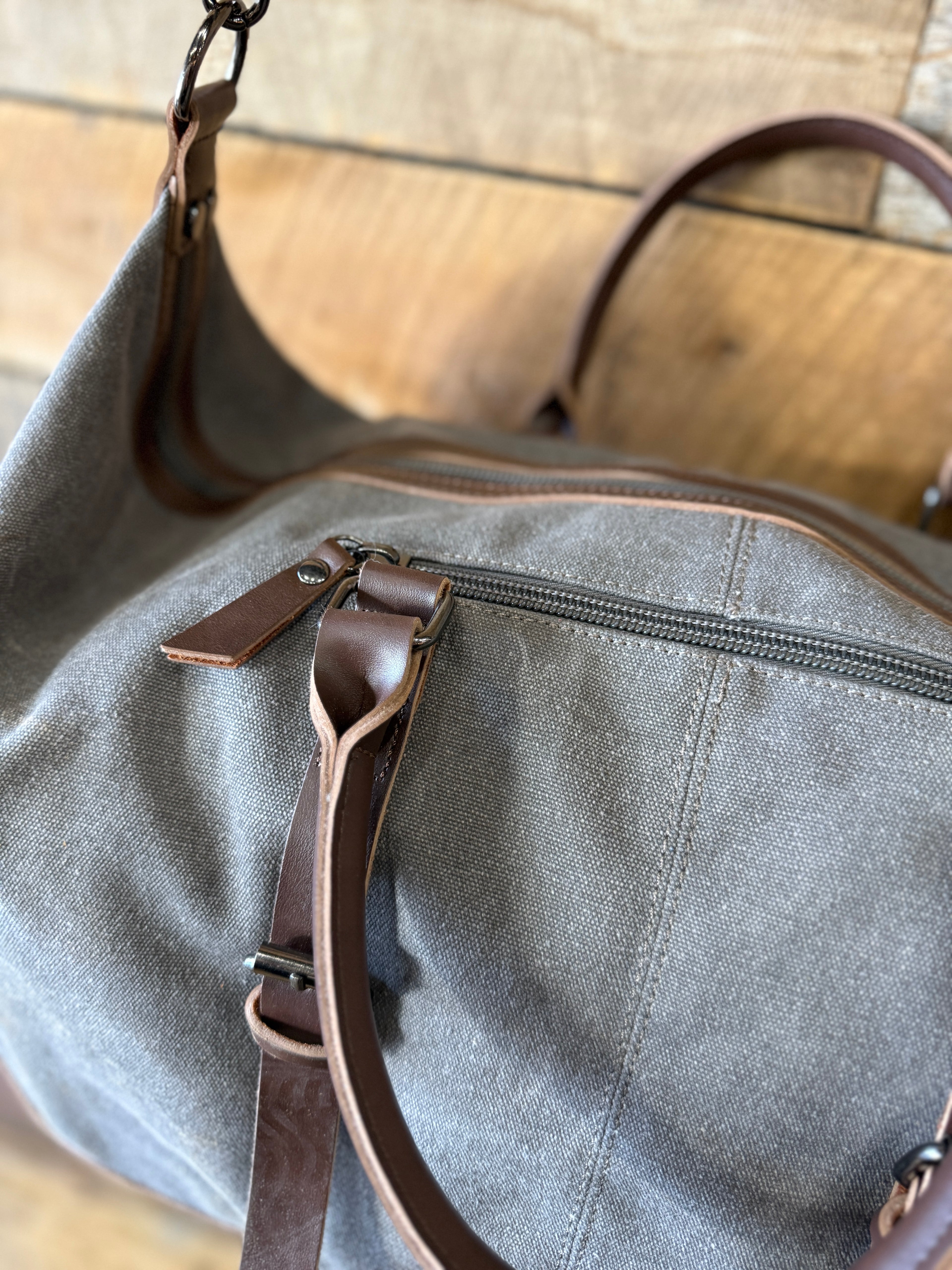 Canvas Leather Weekender Duffle Bag | Travel, Gym & Carry-On Bag